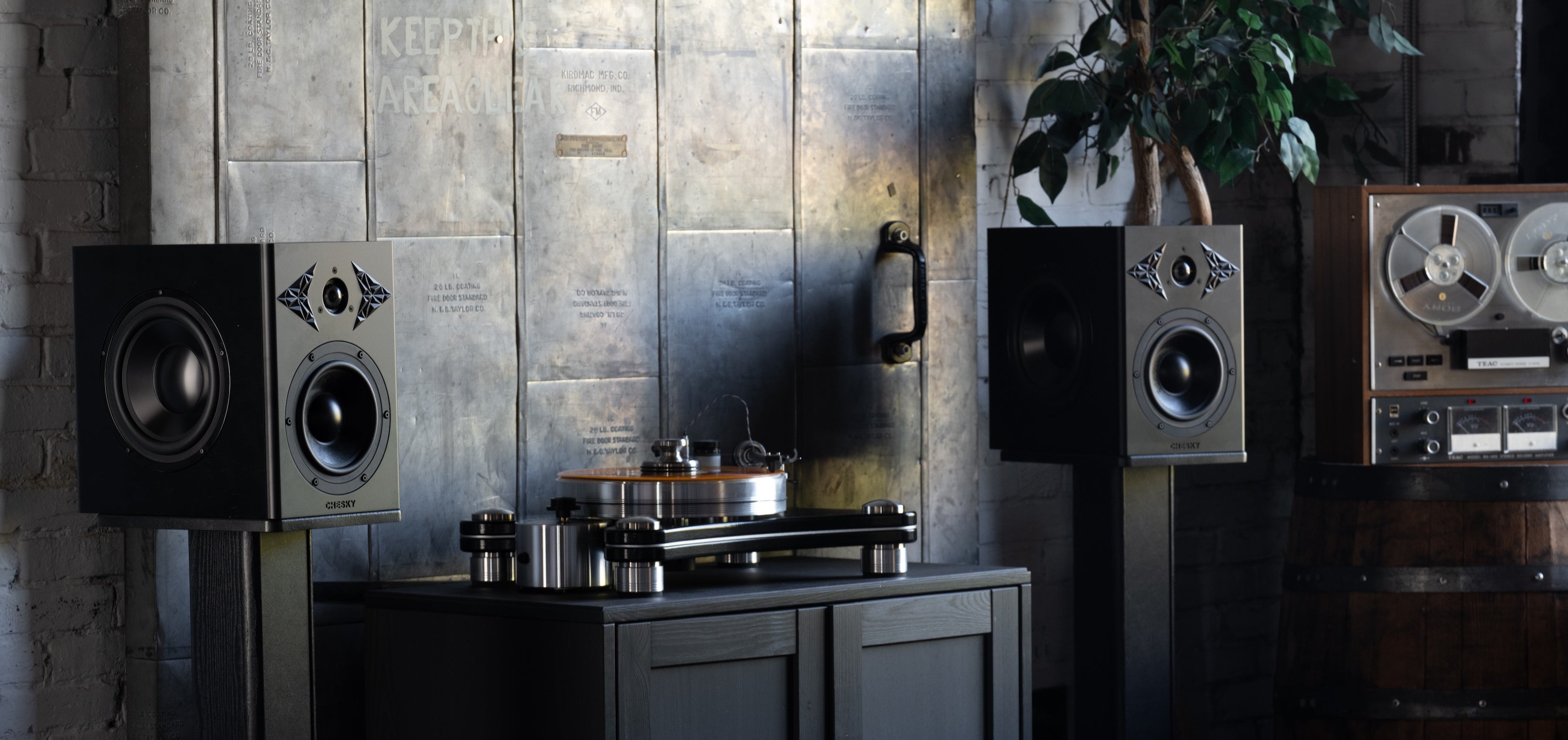 Chesky Audio LC2 Reference Monitor